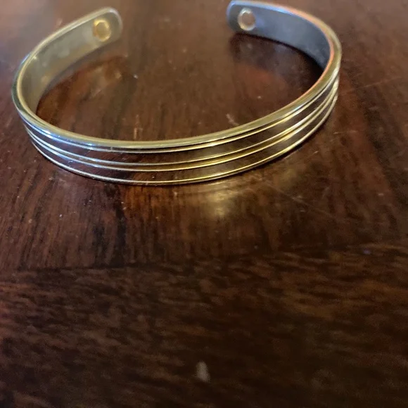 Magnawrist Jewelry Magnawrist 24 K Electroplated Gold Silver